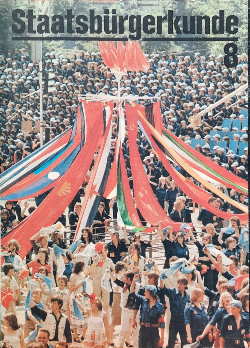 Staatsbürgerkunde Klasse 8 Lehrbuch DDR 1988