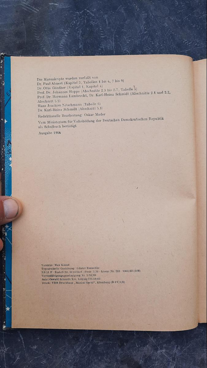 Astronomie Klasse 10 Lehrbuch DDR Oberschule 1969 – Bild 3