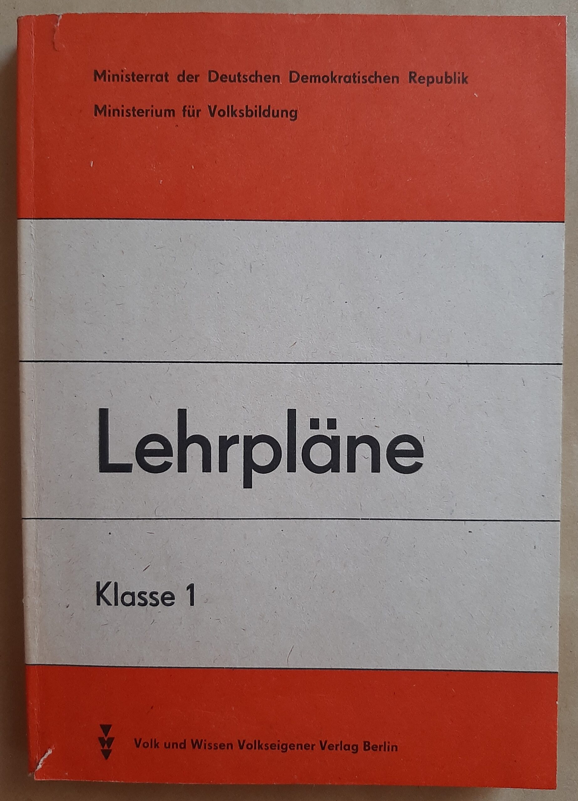 Lehrpläne Klasse 1
