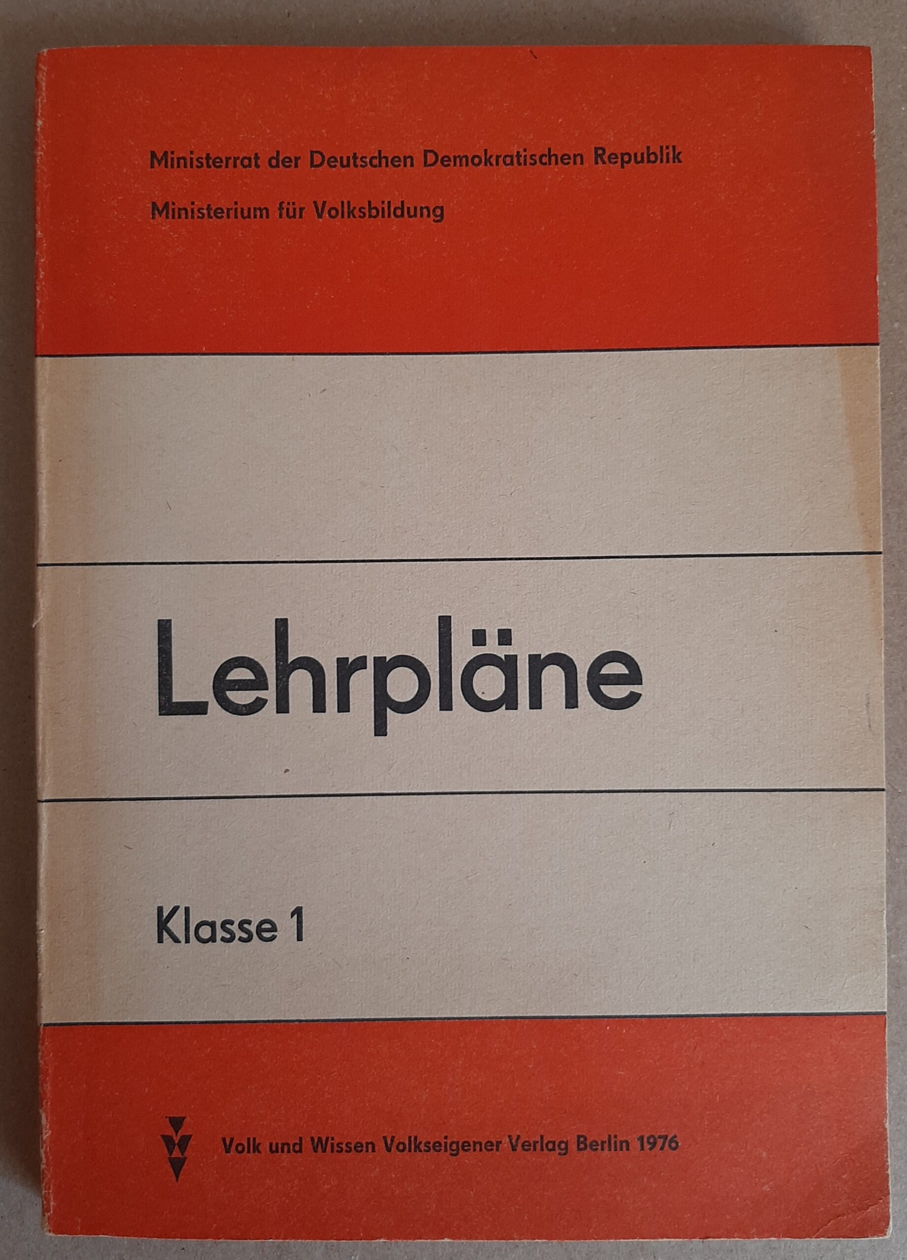 Lehrpläne Klasse 1